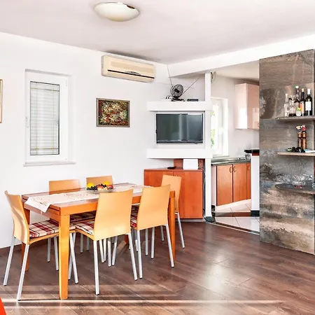 Rosa, Sitno Gornje Near Split Villa Gornje Sitno